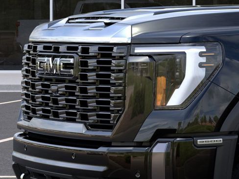 New 2026 GMC Sierra 3500 Denali Ultimate image 14