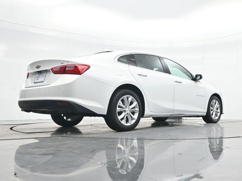 Used 2024 Chevrolet Malibu LT image 31