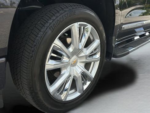 Used 2024 Chevrolet Silverado 1500 High Country w/ Technology Package image 11
