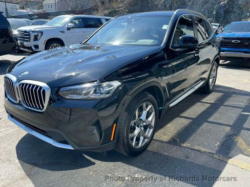 Used 2023 BMW X3 xDrive30i image 5