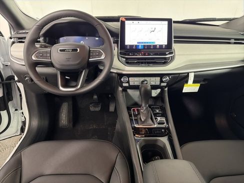 New 2026 Jeep Compass Limited w/ Sun, Sound & Navigation Group image 25