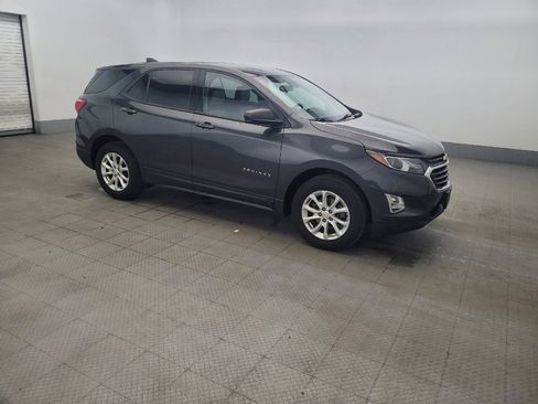 Used 2019 Chevrolet Equinox LS w/ LS Convenience Package AWD/4WD image 11