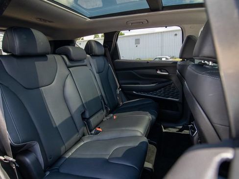 Used 2023 Hyundai Santa Fe Limited FWD image 17