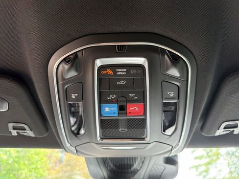 Used 2026 Dodge Charger Scat Pack AWD/4WD image 28