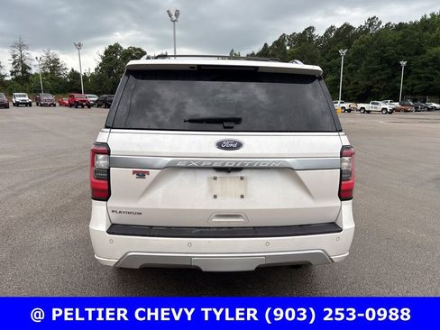 Used 2019 Ford Expedition Platinum AWD/4WD image 6