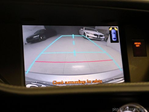 Used 2013 Lexus ES 350 w/ Luxury Pkg FWD image 19