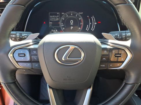 Certified 2024 Lexus RX 350 Premium w/ Accessory Package (Z1) image 8