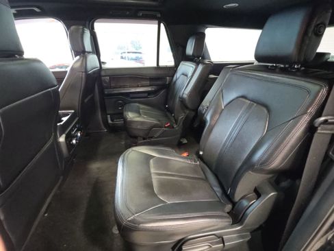 Used 2018 Ford Expedition Max Limited w/ Equipment Group 302A AWD/4WD image 38