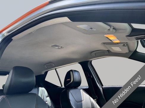 Used 2020 Nissan Kicks SR w/ SR Premium Package FWD image 19