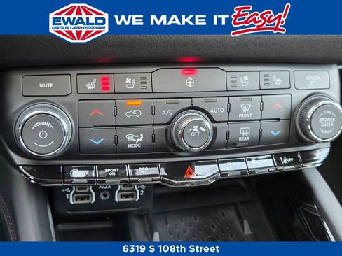 New 2026 Dodge Durango GT image 9