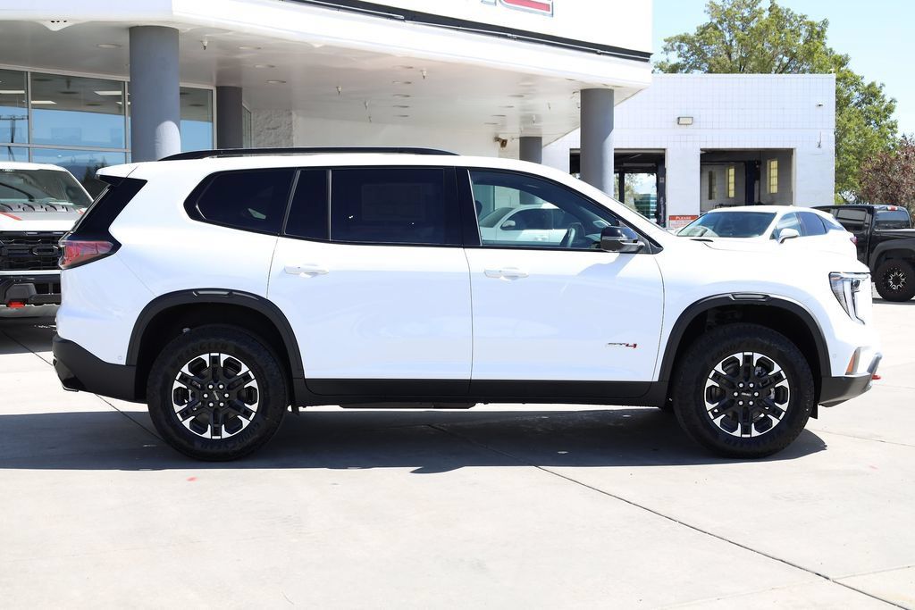 New 2027 GMC Acadia AT4 w/ AT4 Reserve Package AWD/4WD image 7