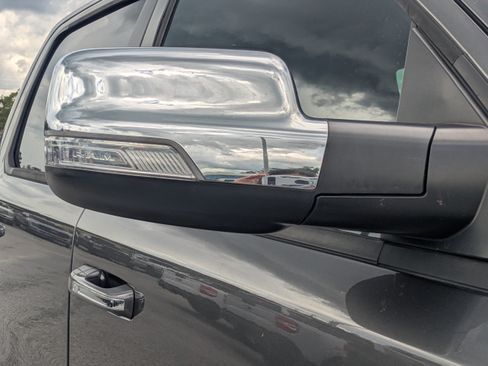 Used 2021 RAM 1500 Laramie AWD/4WD image 12