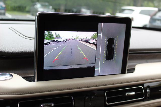 Used 2023 Lincoln Aviator Reserve w/ Elements Package Plus AWD/4WD image 26