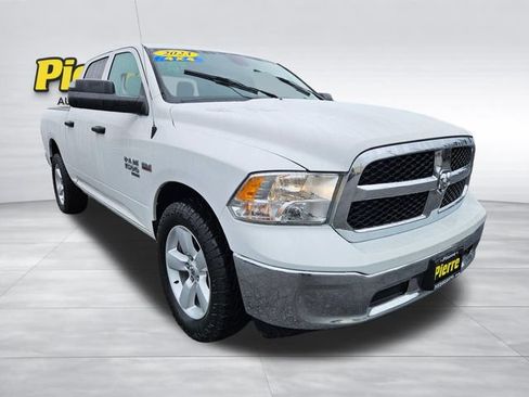 Used 2023 RAM 1500 Classic SLT AWD/4WD image 8