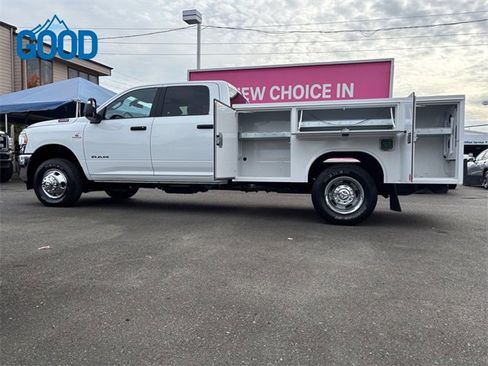 Used 2024 RAM 3500 SLT w/ Quick Order Package 2YG SLT image 30