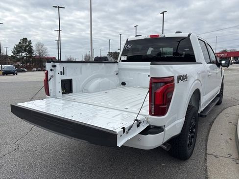 New 2025 Ford F150 Lariat w/ FX4 Off-Road Package image 9