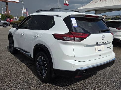 New 2026 Nissan Rogue Platinum w/ Platinum Premium Package AWD/4WD image 10