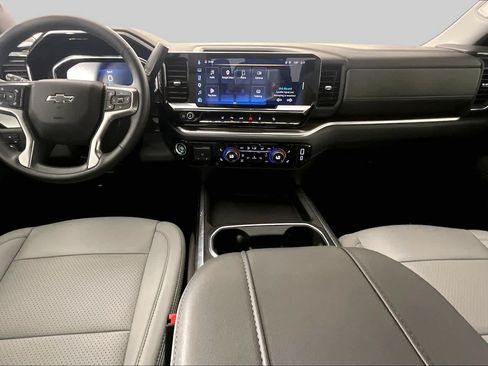 Used 2026 Chevrolet Silverado 2500 LT w/ Trail Boss Package AWD/4WD image 15