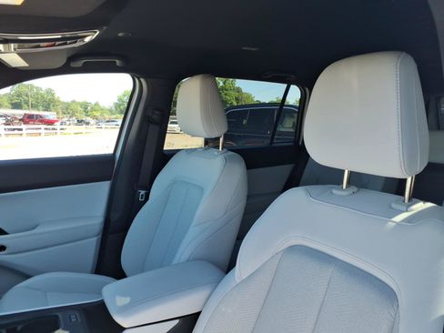 New 2026 Jeep Cherokee Laredo AWD/4WD image 16