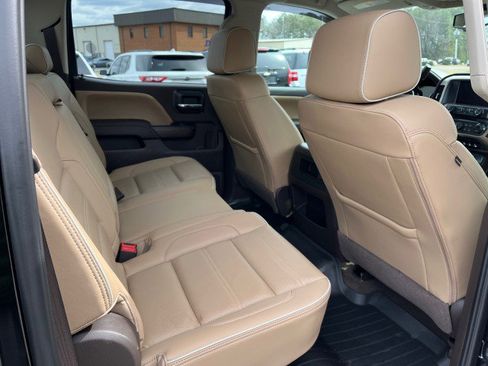 Used 2018 GMC Sierra 2500 Denali w/ Duramax Plus Package image 23