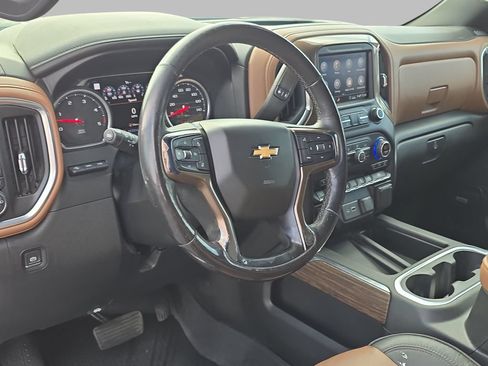 Used 2020 Chevrolet Silverado 2500 High Country AWD/4WD image 18
