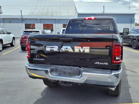 New 2025 RAM 2500 Big Horn image 6
