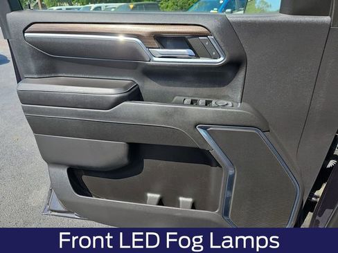 Used 2023 Chevrolet Silverado 1500 RST AWD/4WD image 32