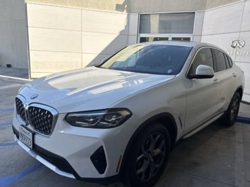 Used 2023 BMW X4 xDrive30i w/ Premium Package AWD/4WD image 1