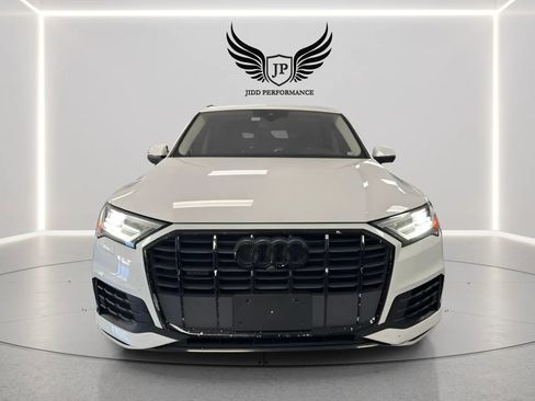 Used 2022 Audi Q7 2.0T Premium w/ Convenience Package AWD/4WD image 2