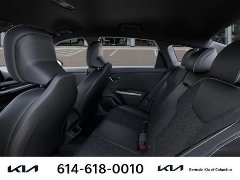 New 2025 Kia K4 GT-Line image 21