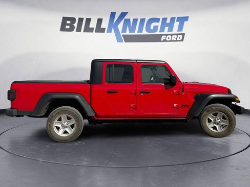 Used 2020 Jeep Gladiator Sport w/ Quick Order Package 24S image 6