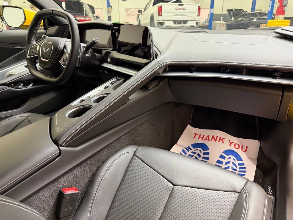Used 2026 Chevrolet Corvette Stingray Coupe w/ 1LT RWD image 20