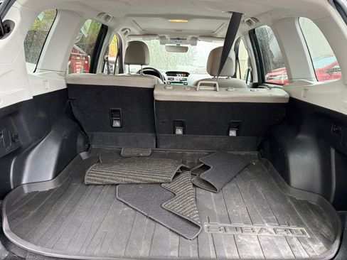 Used 2018 Subaru Forester 2.5i Limited AWD/4WD image 7