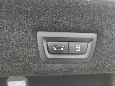 Certified 2023 BMW 740i w/ Parking Assistance Package RWD image 25