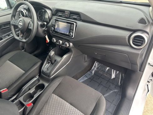 Used 2024 Nissan Versa S w/ Trunk Package image 21