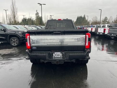 Used 2024 Ford F450 Platinum image 6