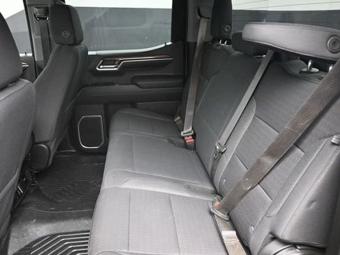 Used 2024 Chevrolet Silverado 1500 RST AWD/4WD image 17