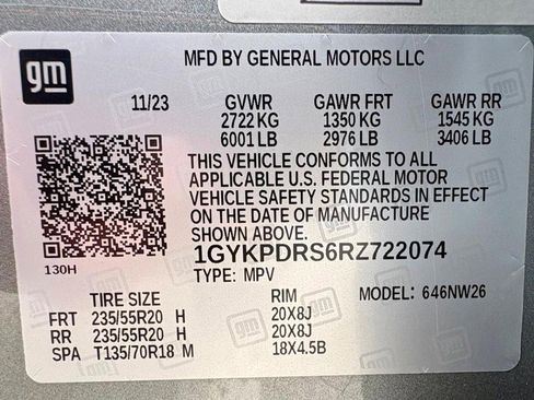 Used 2024 Cadillac XT6 Premium Luxury w/ Technology Package AWD/4WD image 36