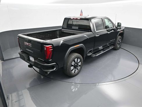 New 2025 GMC Sierra 2500 Denali w/ Denali Reserve Package image 34