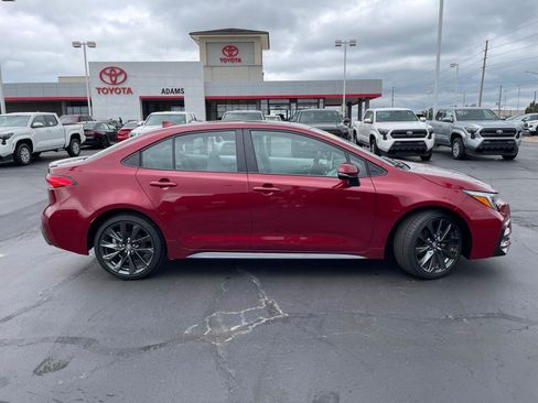 Certified 2025 Toyota Corolla SE image 9