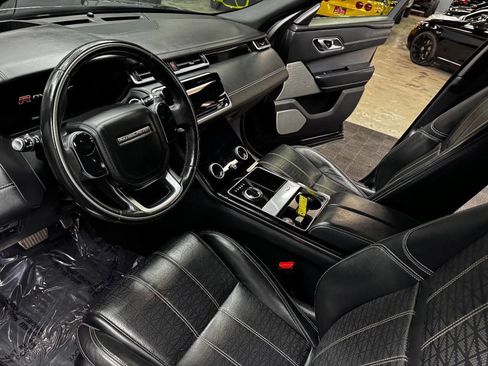 Used 2018 Land Rover Range Rover Velar R-Dynamic HSE image 33