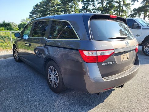 Used 2013 Honda Odyssey EX image 6