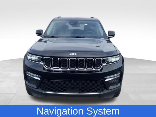 Used 2023 Jeep Grand Cherokee Limited AWD/4WD image 2