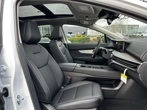 New 2025 Nissan Murano SL image 28