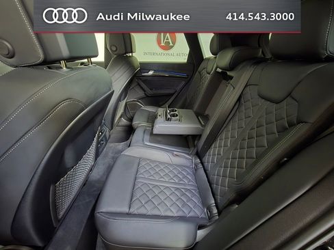Used 2025 Audi SQ5 Premium Plus AWD/4WD image 21