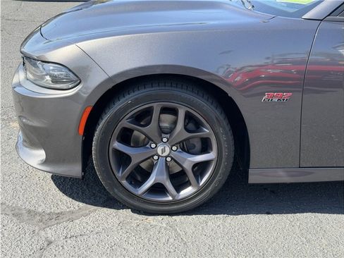Used 2019 Dodge Charger R/T image 10
