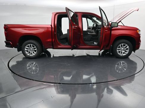 Used 2023 Chevrolet Silverado 1500 RST AWD/4WD image 41