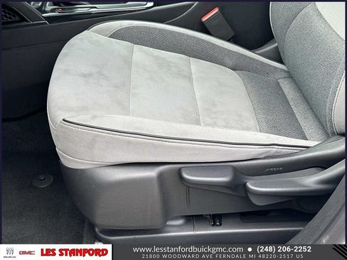 Used 2025 Chevrolet TrailBlazer LT FWD image 18