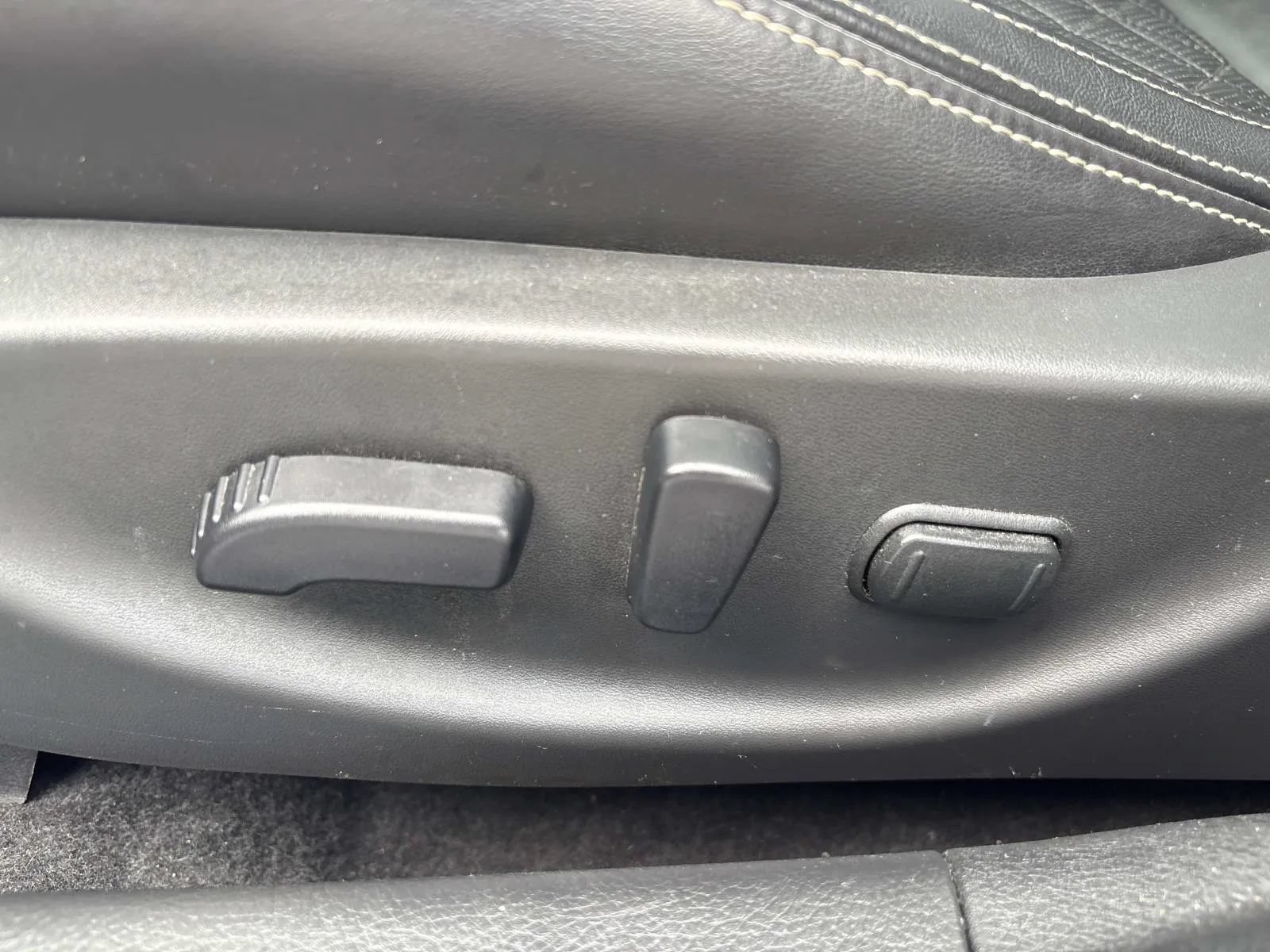 Used 2021 Nissan Maxima Platinum w/ Sport Mat Group FWD image 31