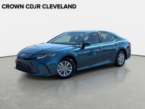 Used 2026 Toyota Camry LE FWD image 1